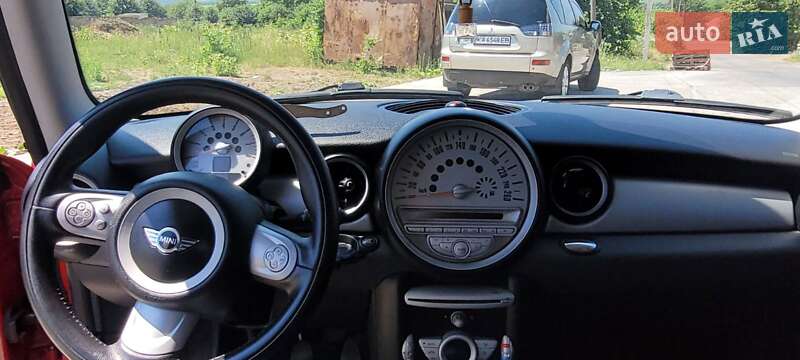 Хетчбек MINI Hatch 2009 в Черкасах