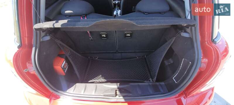 Хетчбек MINI Hatch 2009 в Черкасах