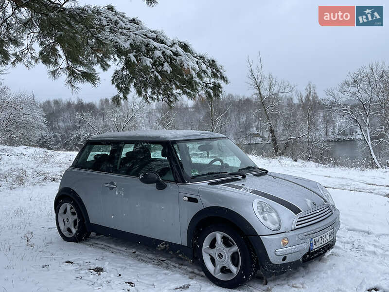 Хетчбек MINI Hatch 2003 в Житомирі