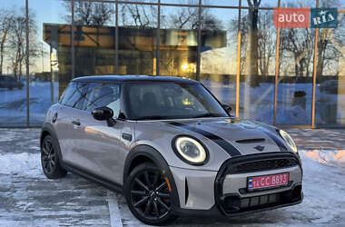 Хетчбек MINI Hatch 2022 в Києві