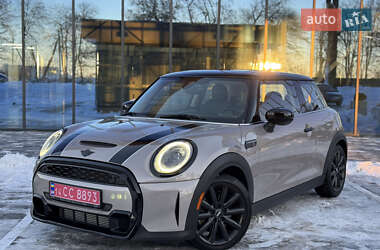 Хетчбек MINI Hatch 2022 в Києві