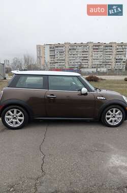 Хэтчбек MINI Hatch 2011 в 