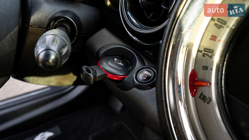 Хэтчбек MINI Hatch 2009 в Львове