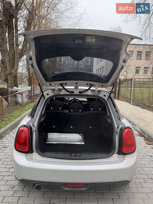 Хетчбек MINI Hatch 2017 в Тернополі фото 29 Хетчбек MINI Hatch 2017 в Тернополі