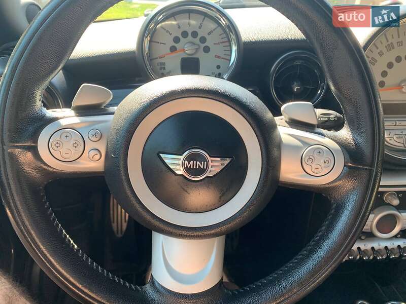 Хетчбек MINI Hatch 2009 в Вишгороді