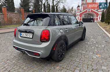 Хетчбек MINI Hatch 2018 в Києві