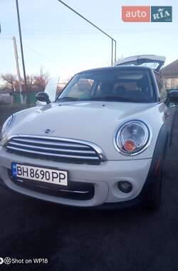 Хэтчбек MINI Hatch 2013 в Раздельной