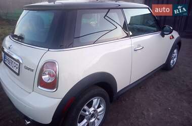 Хэтчбек MINI Hatch 2013 в Раздельной