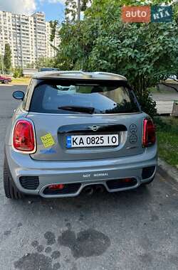 Хетчбек MINI Hatch 2020 в Києві