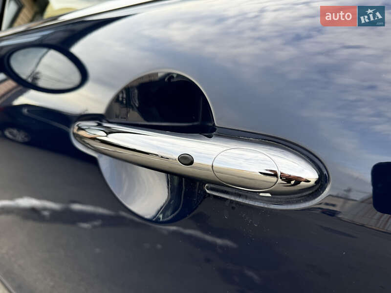 Хетчбек MINI Hatch 2015 в Києві