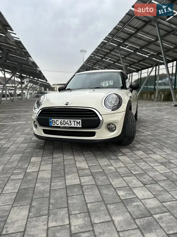 Хетчбек MINI Hatch 2016 в 