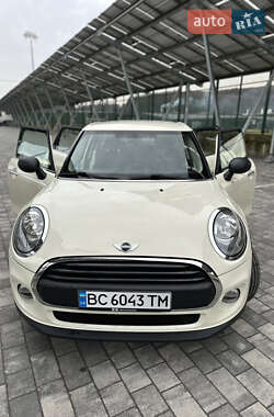 Хэтчбек MINI Hatch 2016 в 