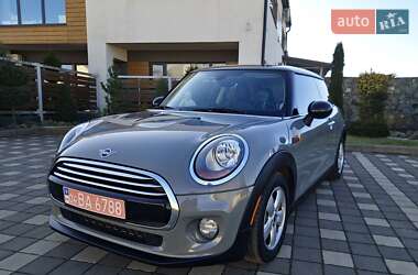 Хетчбек MINI Hatch 2014 в Стрию