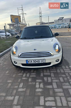 Хэтчбек MINI Hatch 2009 в 