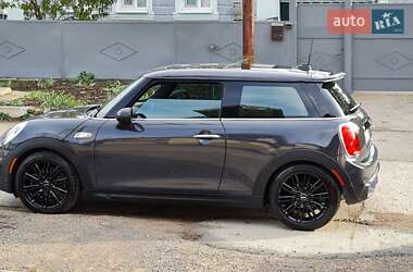 Хетчбек MINI Hatch 2014 в Южноукраїнську