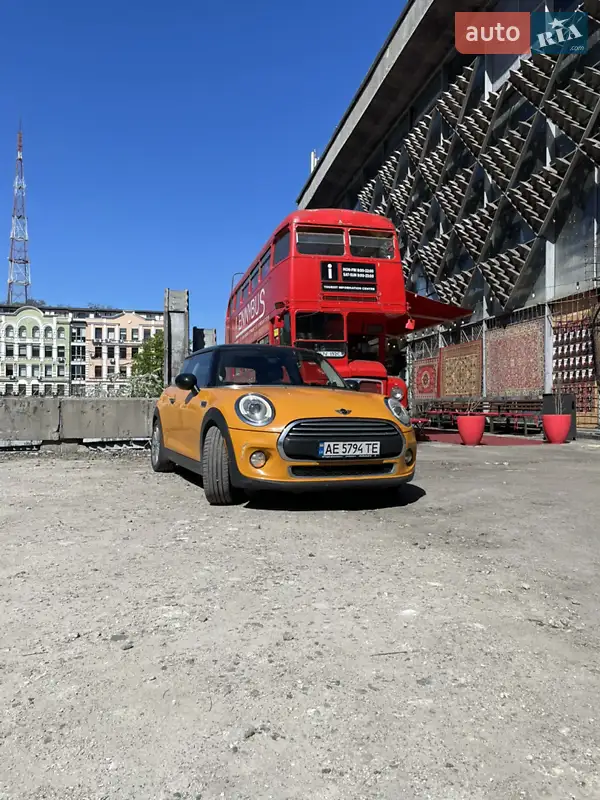 Хэтчбек MINI Hatch 2014 в 