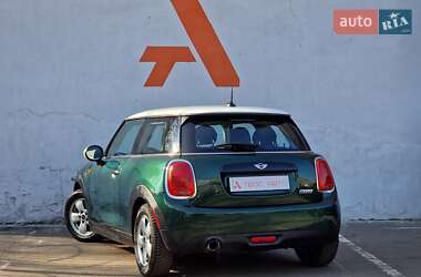 Хэтчбек MINI Hatch 2015 в 