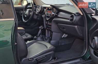 Хэтчбек MINI Hatch 2015 в 