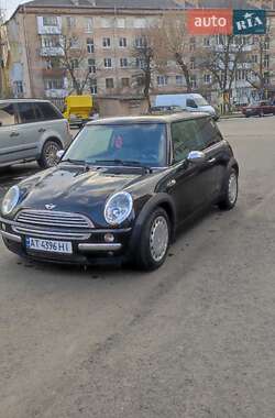 Хетчбек MINI Hatch 2003 в 
