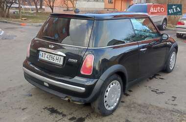 Хетчбек MINI Hatch 2003 в 