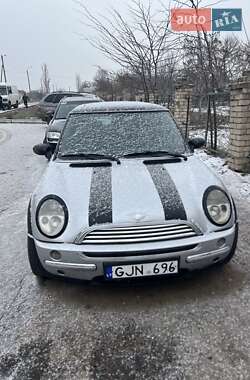 Хэтчбек MINI Hatch 2002 в Николаеве