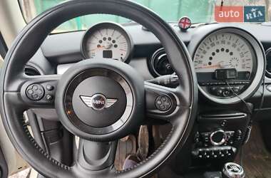 Хэтчбек MINI Hatch 2011 в Львове