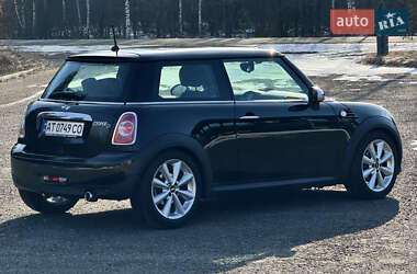Хэтчбек MINI Hatch 2013 в 