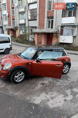 Хэтчбек MINI Hatch 2011 в 