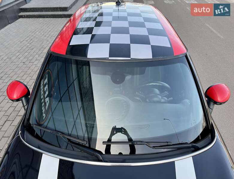 Хетчбек MINI Hatch 2017 в Києві