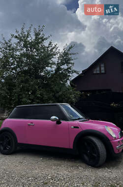 Хэтчбек MINI Hatch 2003 в 