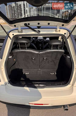 Хэтчбек MINI Hatch 2011 в 