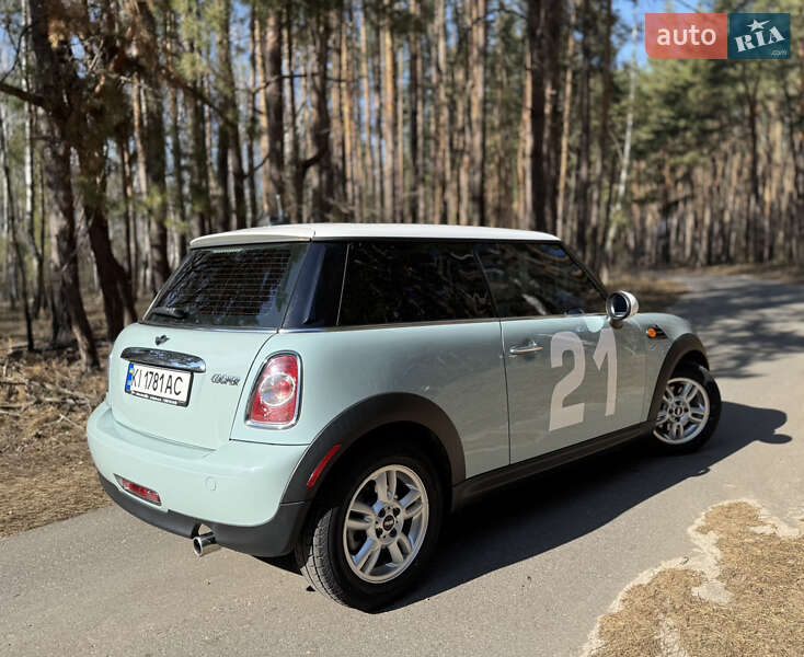 Хэтчбек MINI Hatch 2011 в Ирпене фото 4 Хэтчбек MINI Hatch 2011 в Ирпене