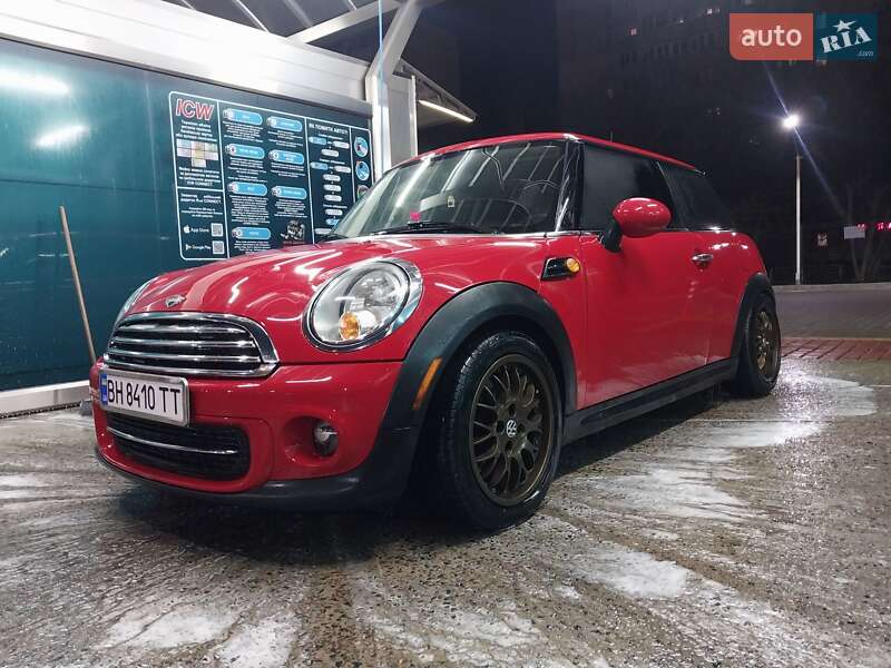Хетчбек MINI Hatch 2013 в Одесі