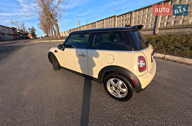 Хетчбек MINI Hatch 2010 в 