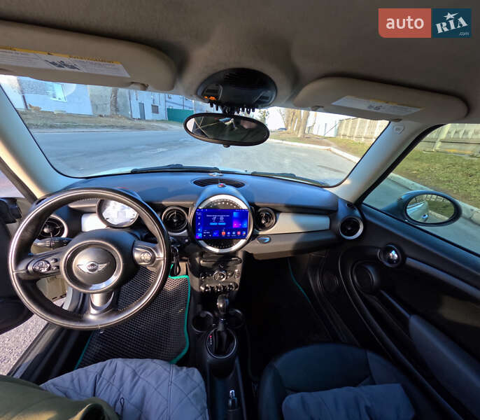 Хетчбек MINI Hatch 2010 в Києві фото 16 Хетчбек MINI Hatch 2010 в Києві