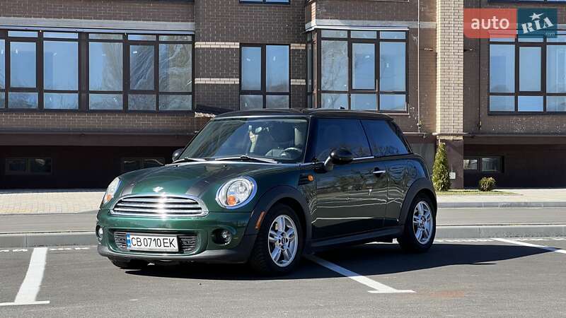 Хэтчбек MINI Hatch 2012 в 