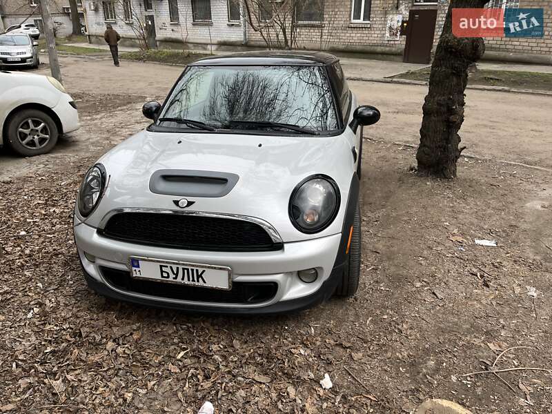 MINI Hatch 2010