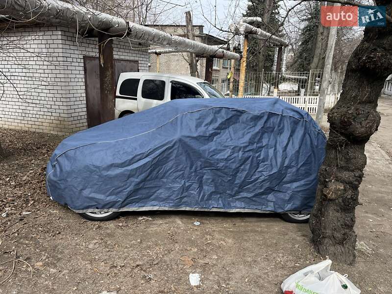 Хетчбек MINI Hatch 2010 в Дніпрі
