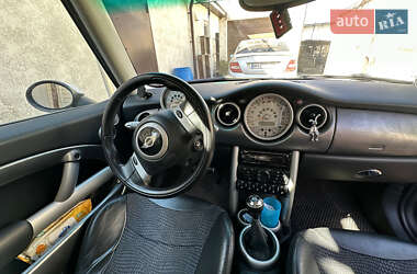 Хэтчбек MINI Hatch 2003 в 