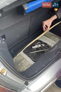 Хэтчбек MINI Hatch 2003 в 