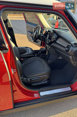 Хэтчбек MINI Hatch 2016 в 