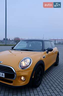 Хэтчбек MINI Hatch 2014 в Львове