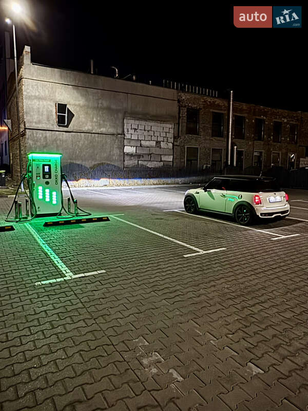 Хетчбек MINI Hatch 2010 в Києві