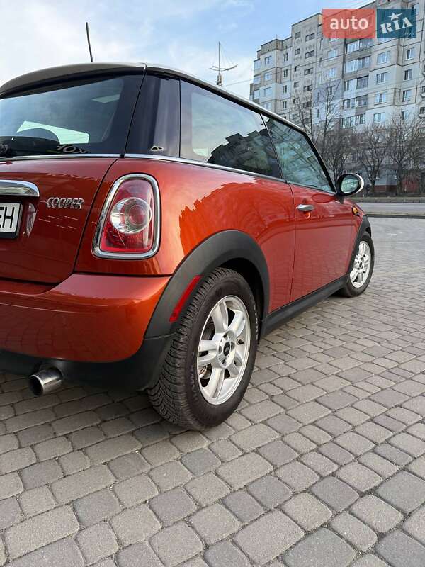 Хетчбек MINI Hatch 2012 в Хмельницькому