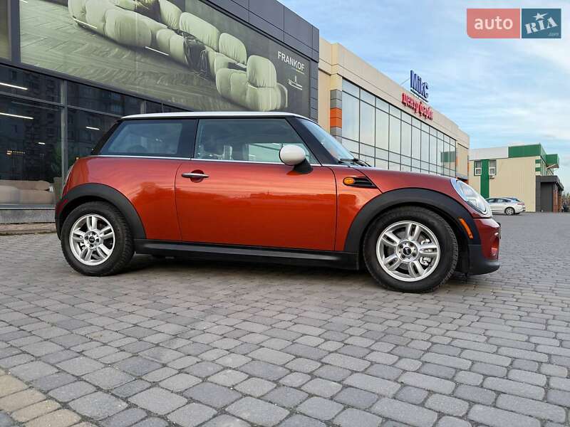 Хетчбек MINI Hatch 2012 в Хмельницькому