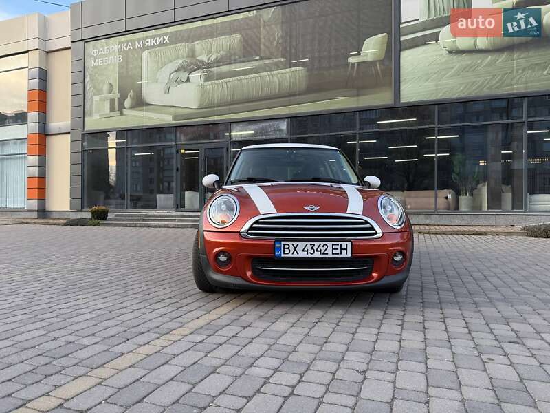 Хетчбек MINI Hatch 2012 в Хмельницькому