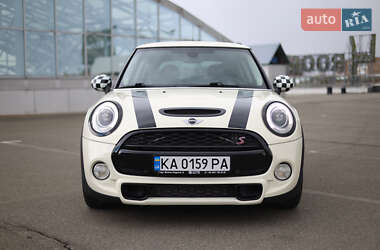 Хэтчбек MINI Hatch 2017 в 