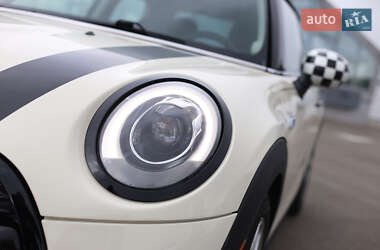 Хэтчбек MINI Hatch 2017 в 