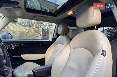 Хетчбек MINI Hatch 2013 в 