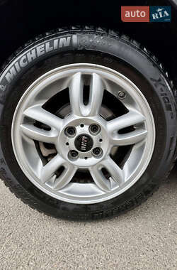 Хетчбек MINI Hatch 2013 в 